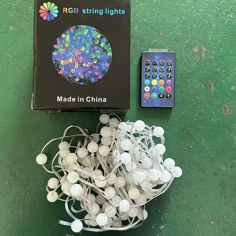 Outdoor Camping Lights String - 2026年新型 防水RGBIC丸型ボールLEDストリングランプ、Bluetoothアプリ音楽コントローラー、5V USBキャンプガーデンライト