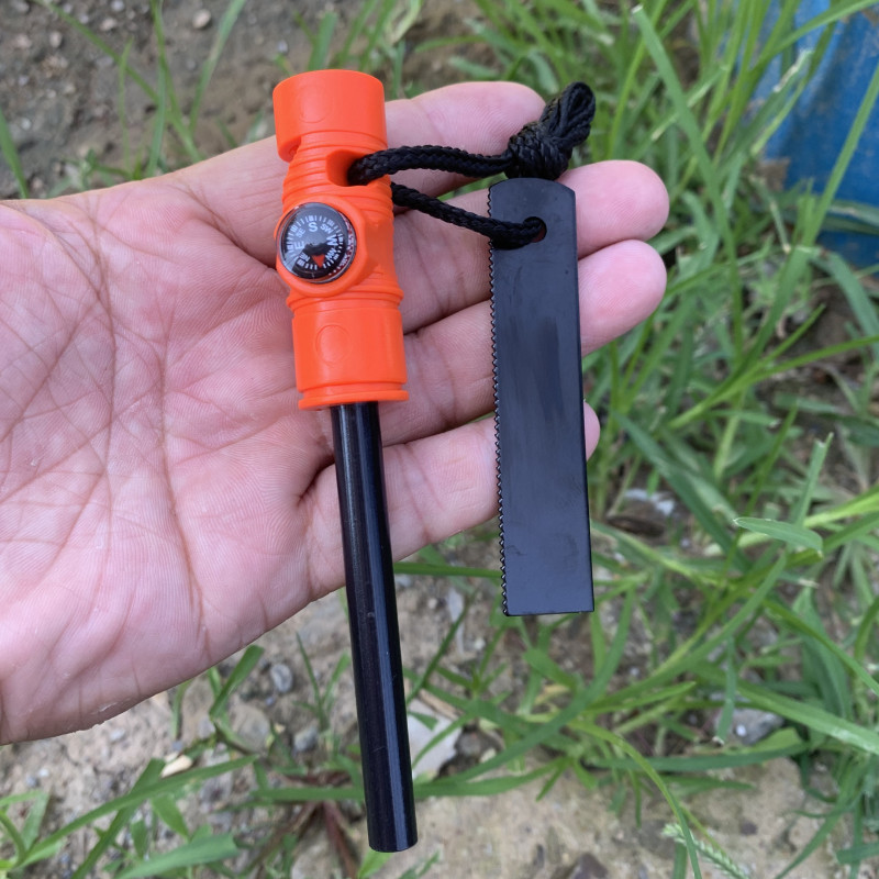 サバイバーロングスタイル3in1マグネシウム棒多機能点火ツー - Fire Starter Flint のレビューと価格