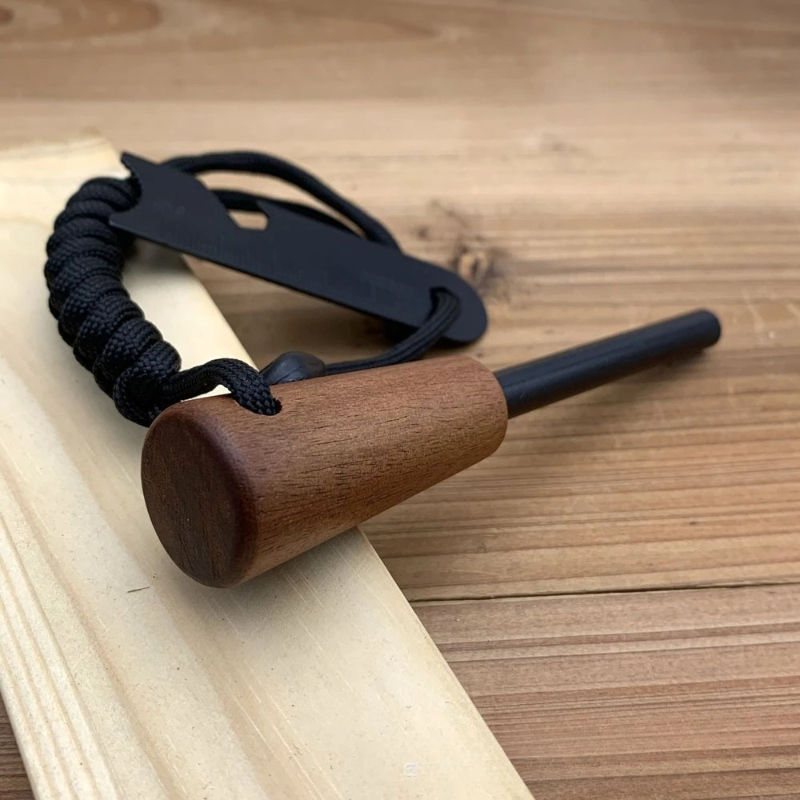 2-in-1 ブッシュクラフトマグネシウムファイヤースタータ - Fire Starter Flint のレビューと価格